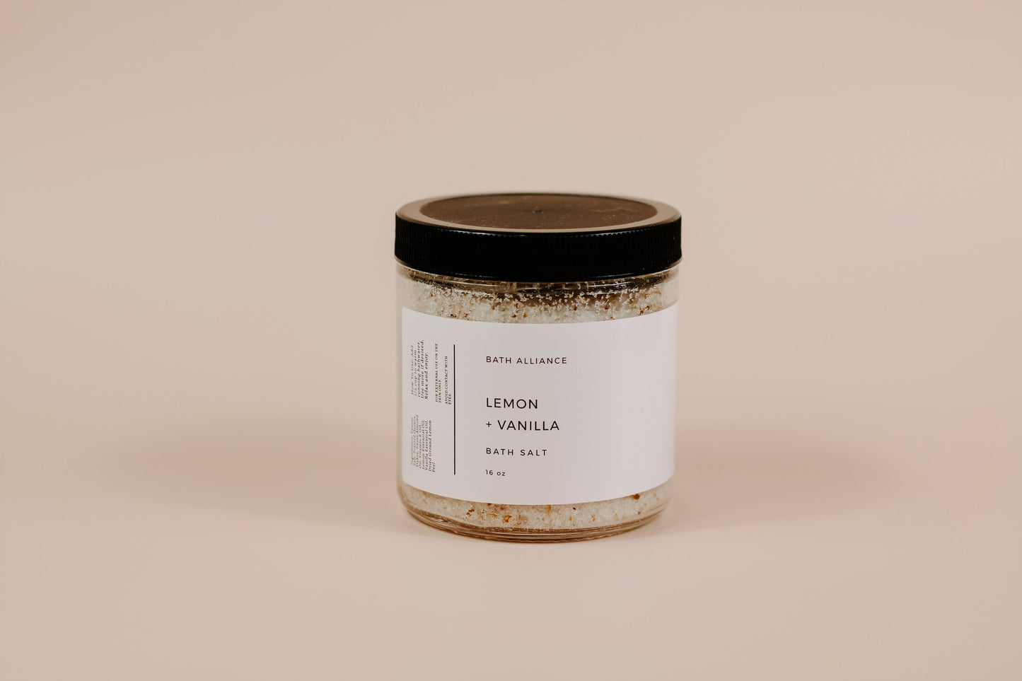 LEMON + VANILLA BATH SALT/ SAL DE BAÑO DE LIMÓN Y VAINILLA