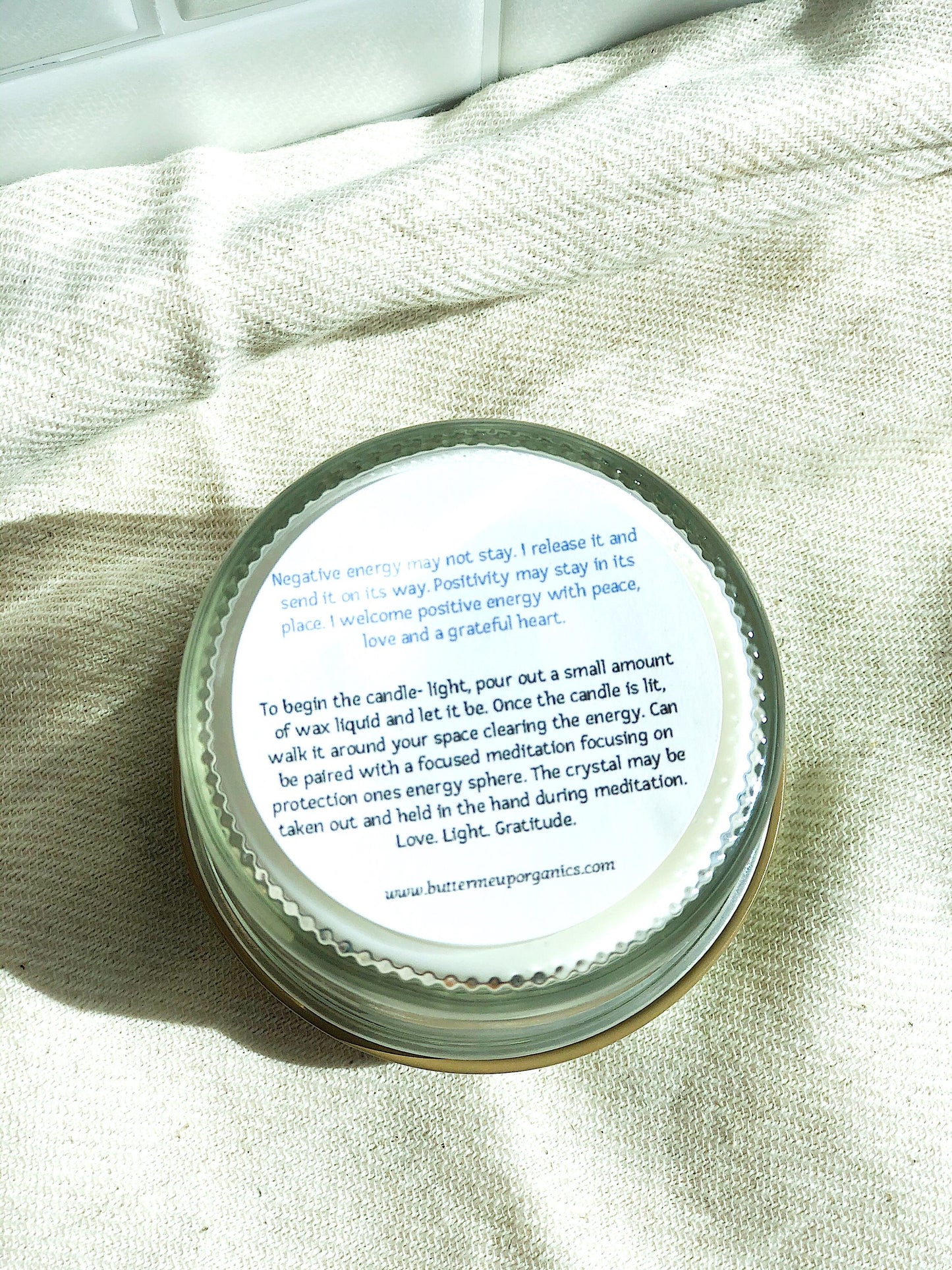 Lemon, lavender, and cedarwood Candle/ Vela de Limon y Lavanda